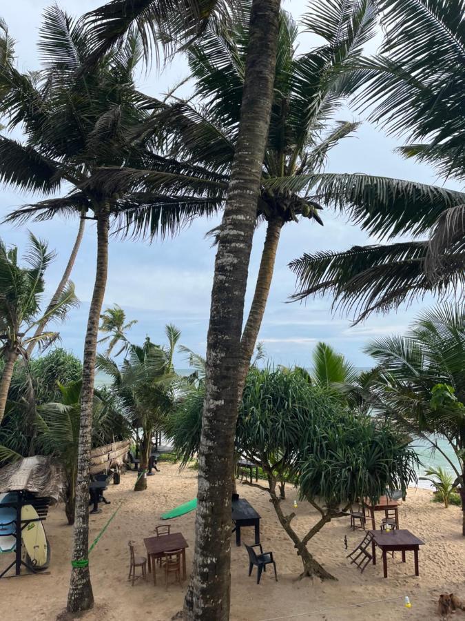 Sabine Holiday Resort And Restaurant Matara Exterior foto