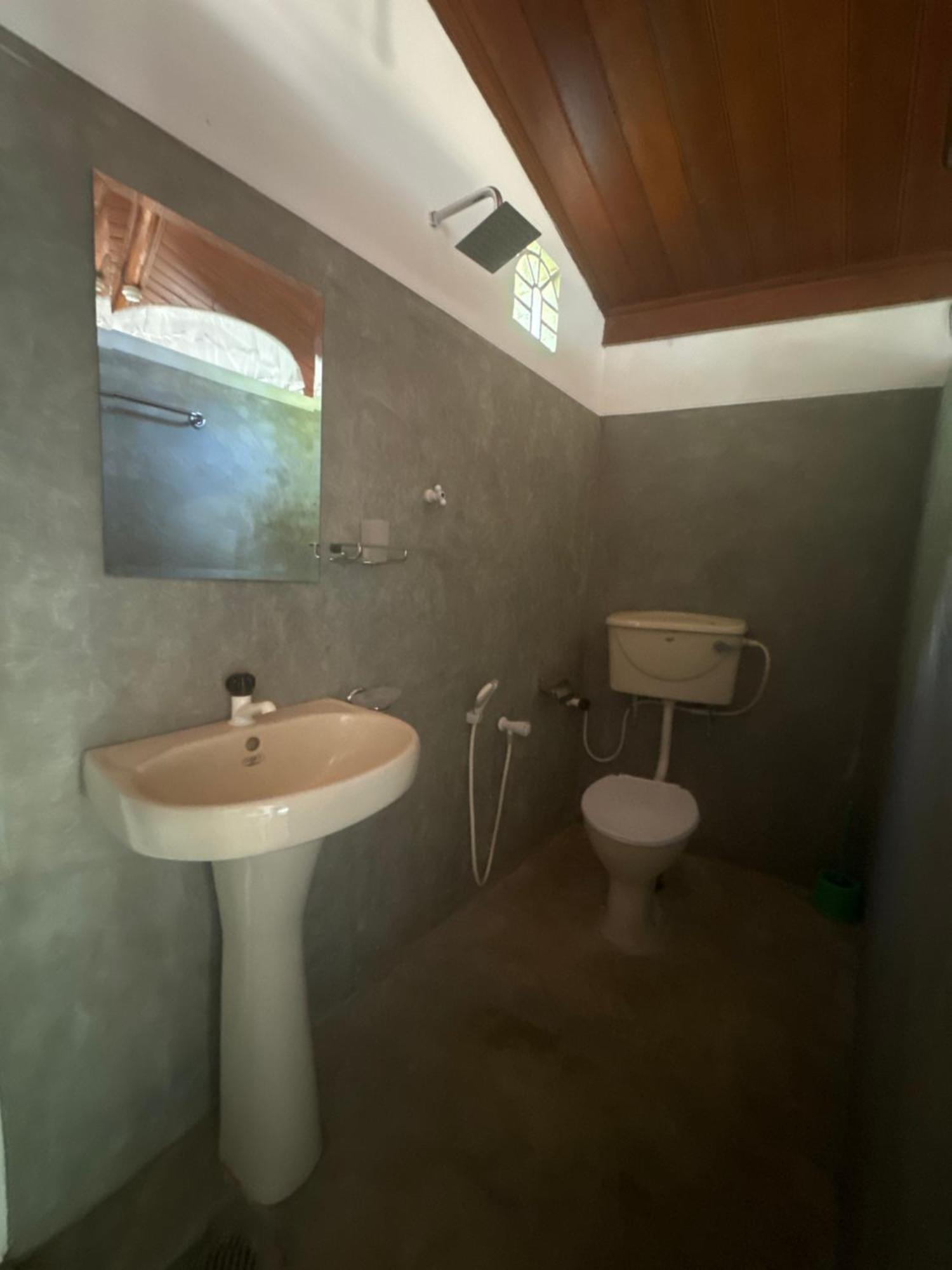 Sabine Holiday Resort And Restaurant Matara Exterior foto